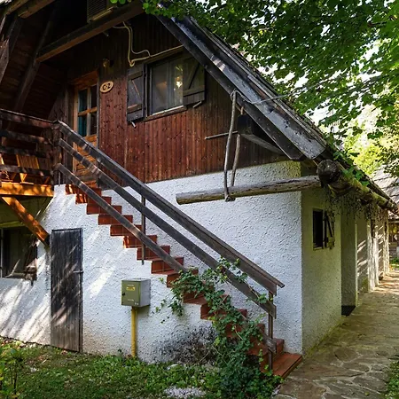 Pristava Village