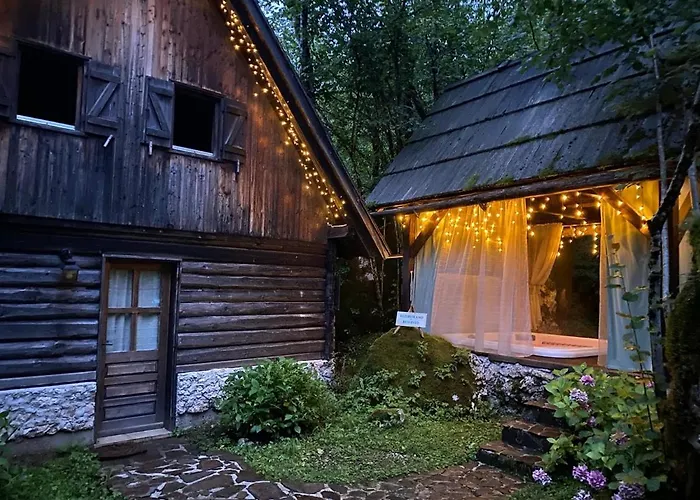 Pristava Village Lepena