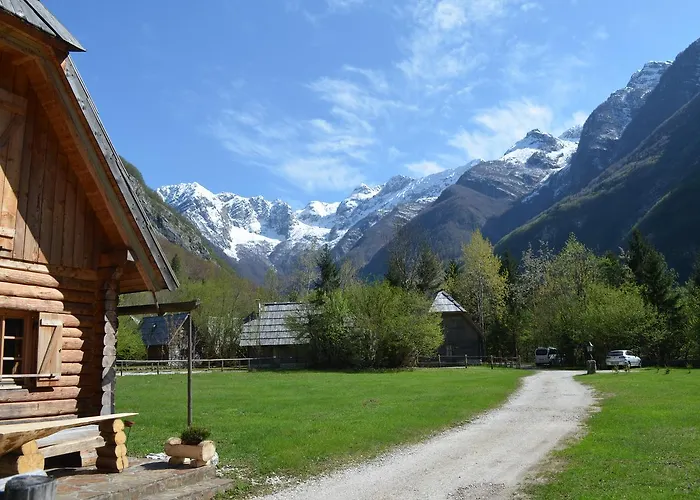 База отдыха Pristava Village 4*